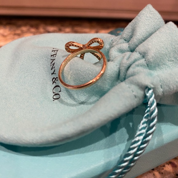 Tiffany’s Rose Gold Diamond Bow Ring - Size 6.5 - Picture 5 of 8